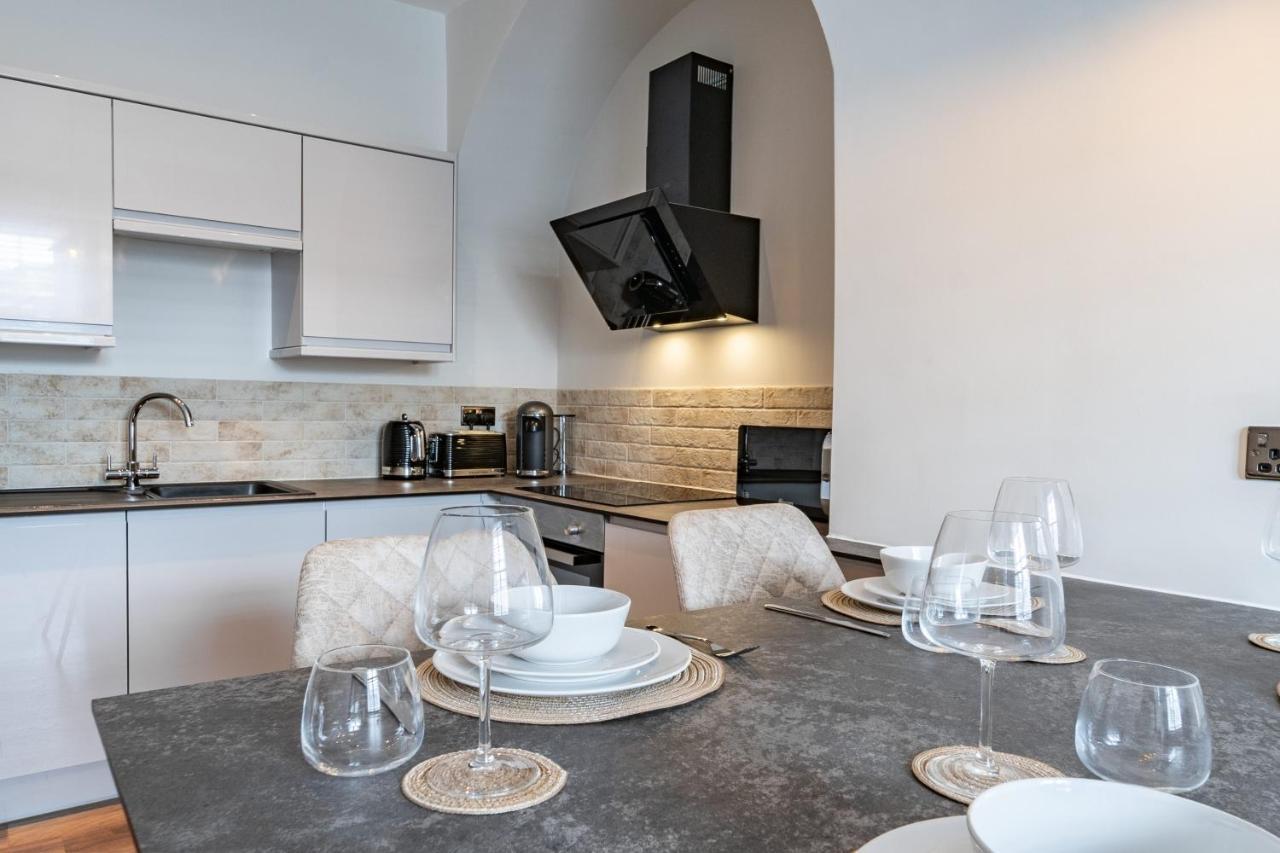 Watergate Penthouse - New 2 Bed Luxury Apartment In City Centre Chester Eksteriør billede