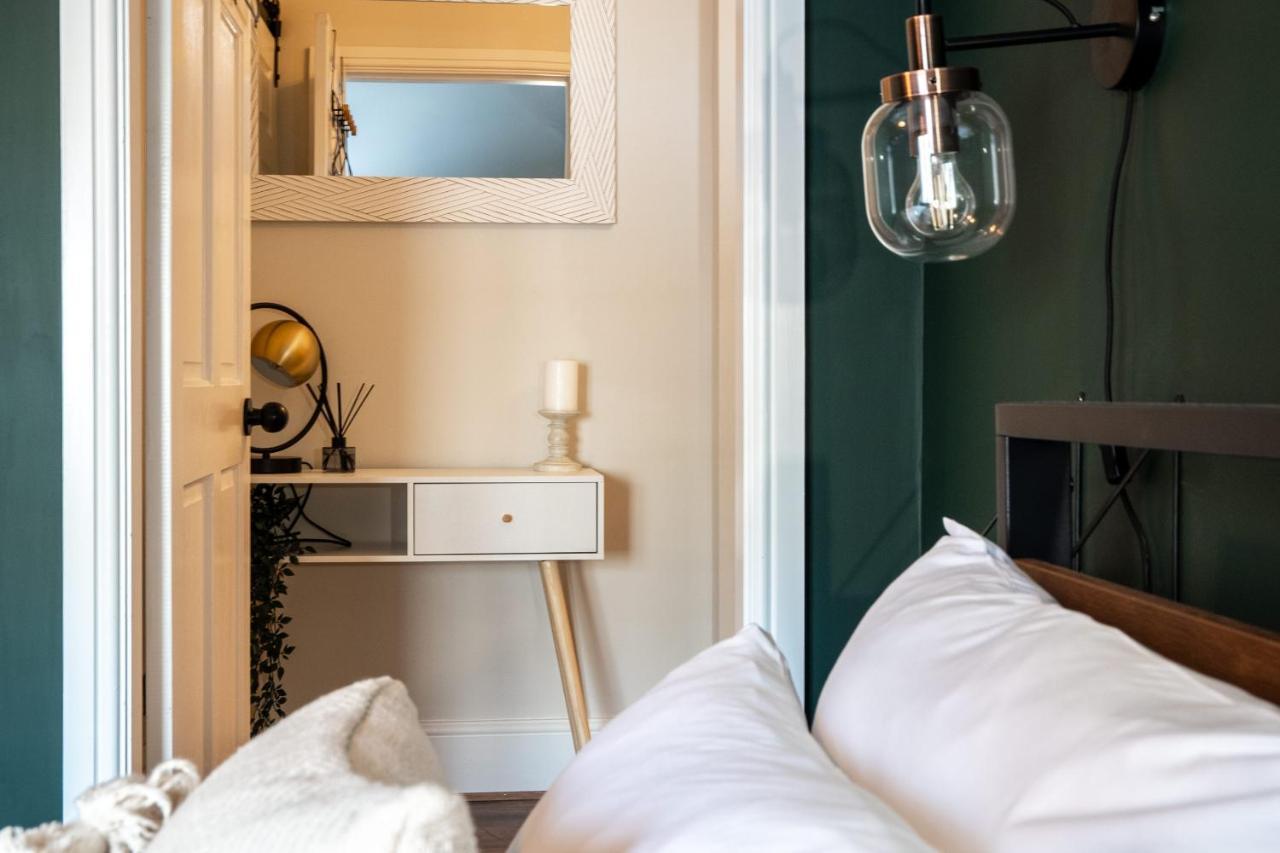Watergate Penthouse - New 2 Bed Luxury Apartment In City Centre Chester Eksteriør billede