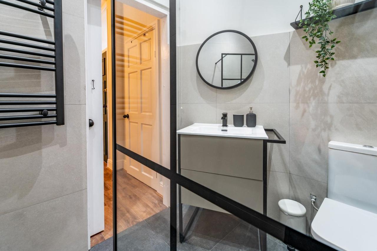 Watergate Penthouse - New 2 Bed Luxury Apartment In City Centre Chester Eksteriør billede
